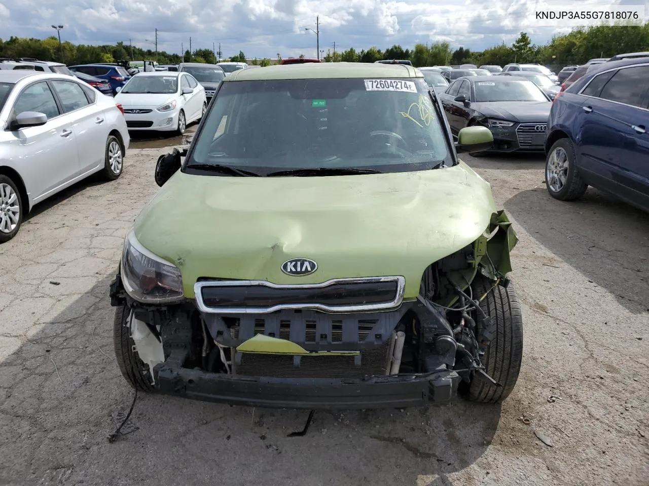 KNDJP3A55G7818076 2016 Kia Soul +