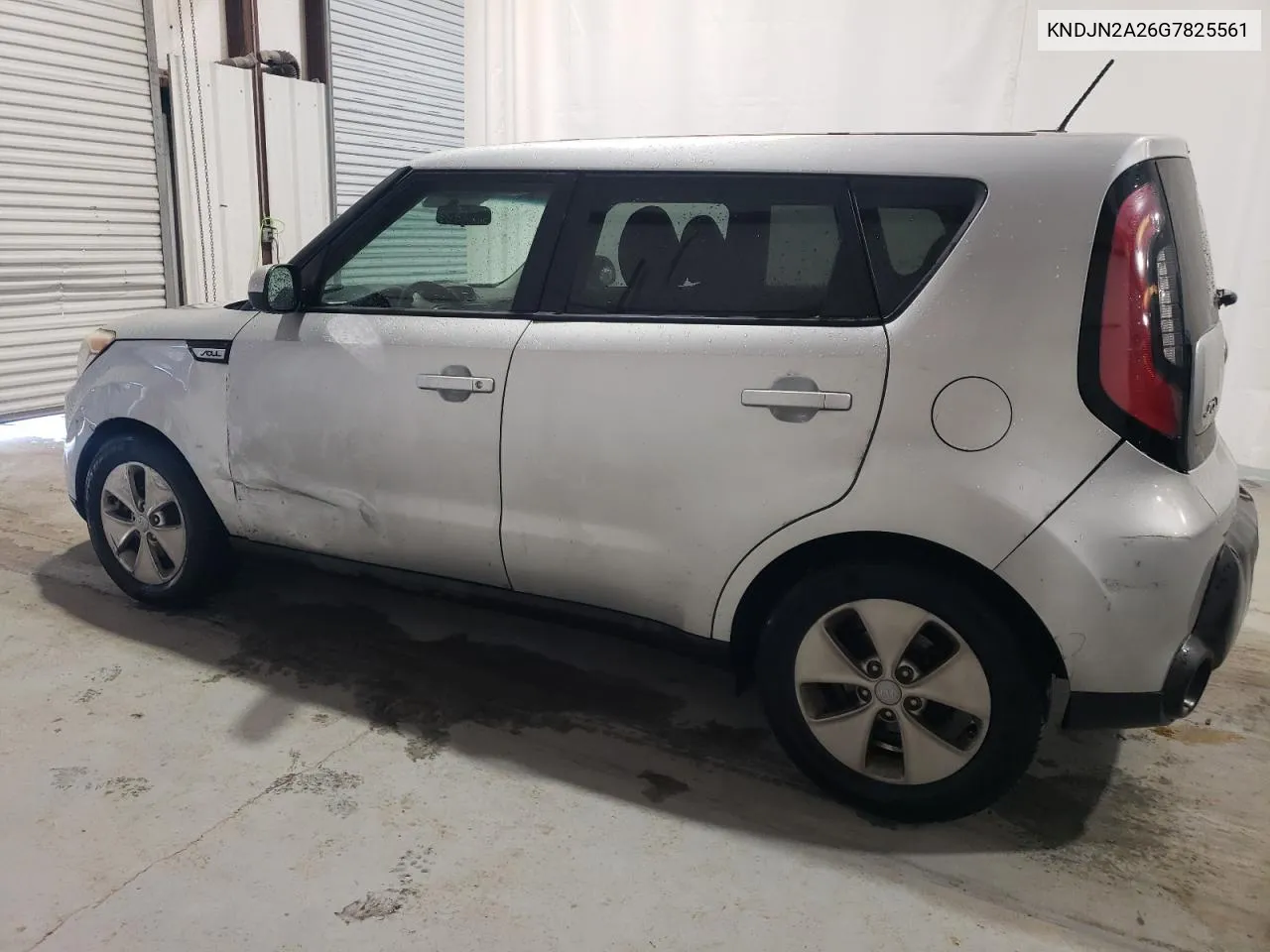 KNDJN2A26G7825561 2016 Kia Soul