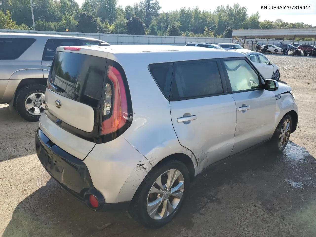 KNDJP3A52G7819444 2016 Kia Soul +