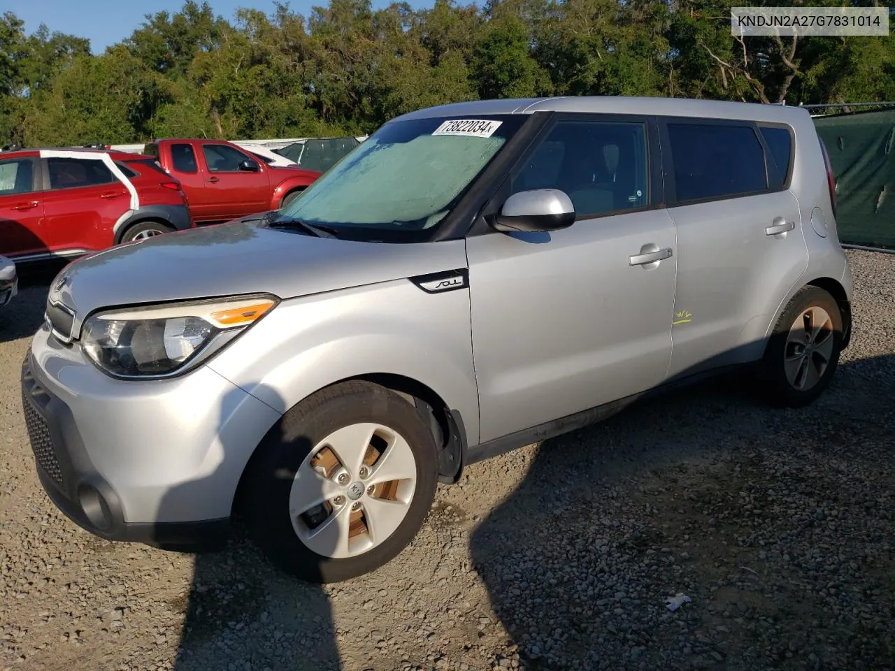 KNDJN2A27G7831014 2016 Kia Soul