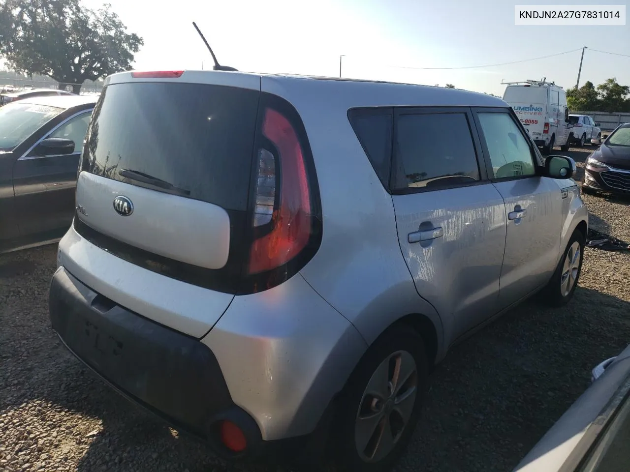 KNDJN2A27G7831014 2016 Kia Soul