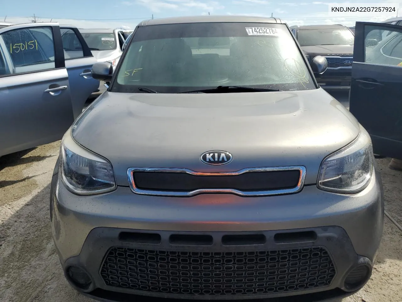 2016 Kia Soul VIN: KNDJN2A22G7257924 Lot: 74252784