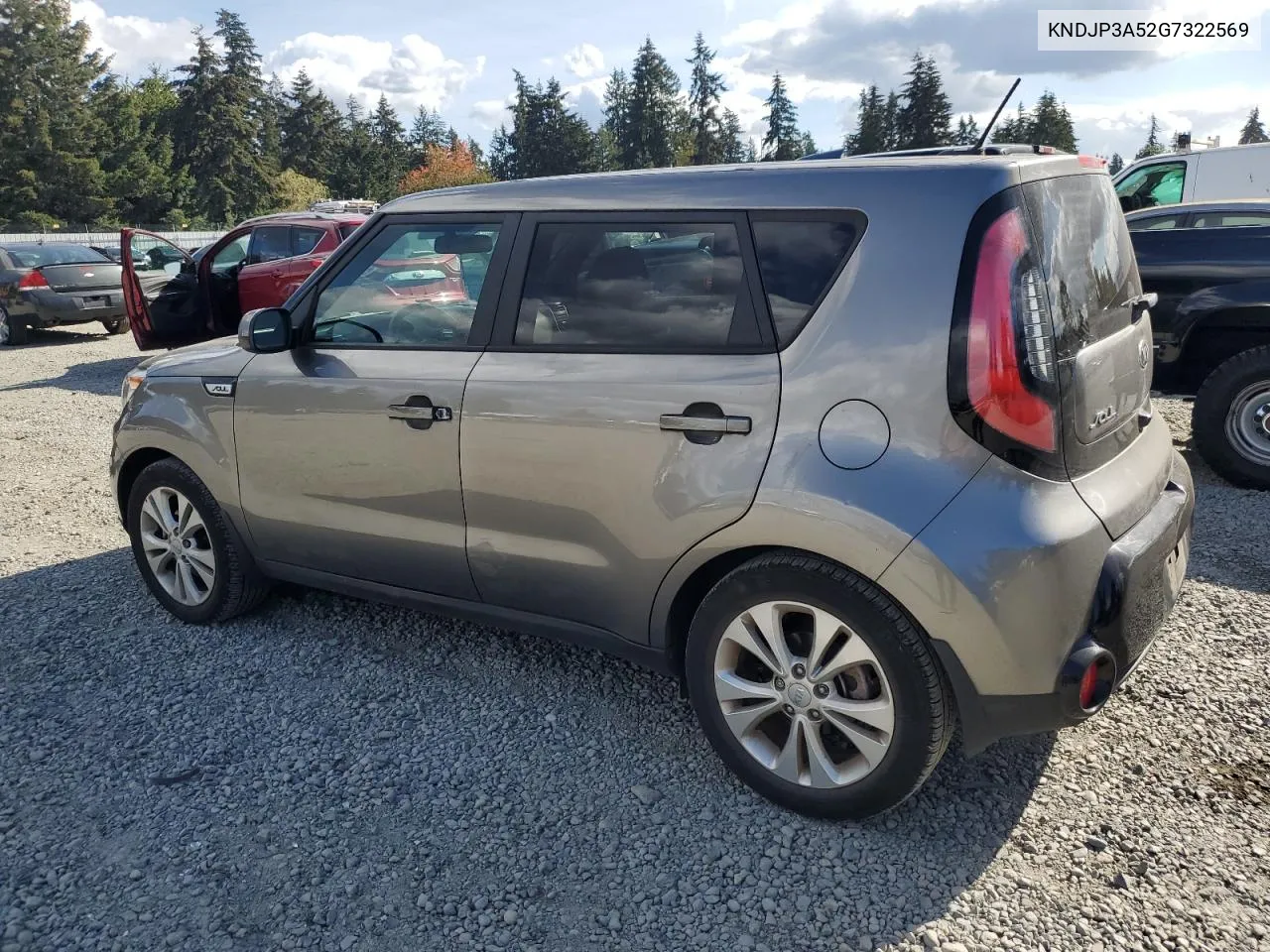 KNDJP3A52G7322569 2016 Kia Soul +