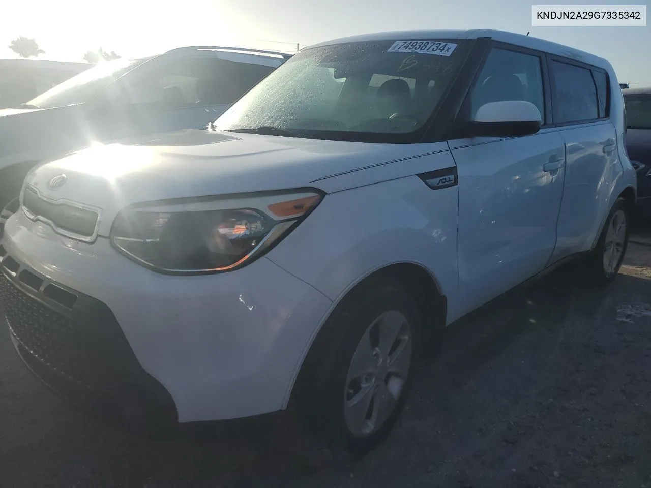 2016 Kia Soul VIN: KNDJN2A29G7335342 Lot: 74938734