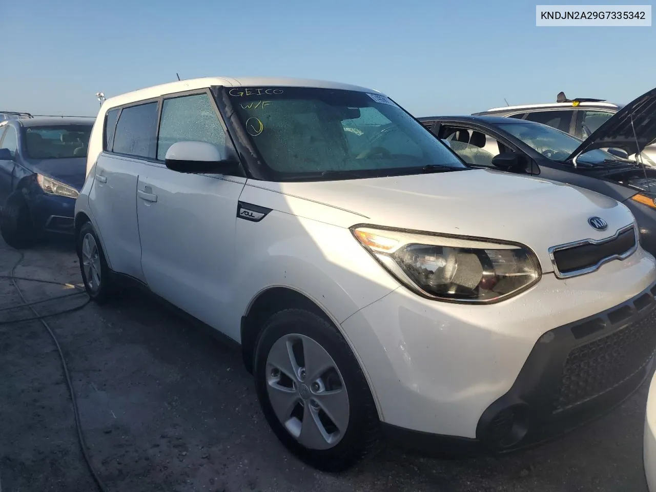 2016 Kia Soul VIN: KNDJN2A29G7335342 Lot: 74938734