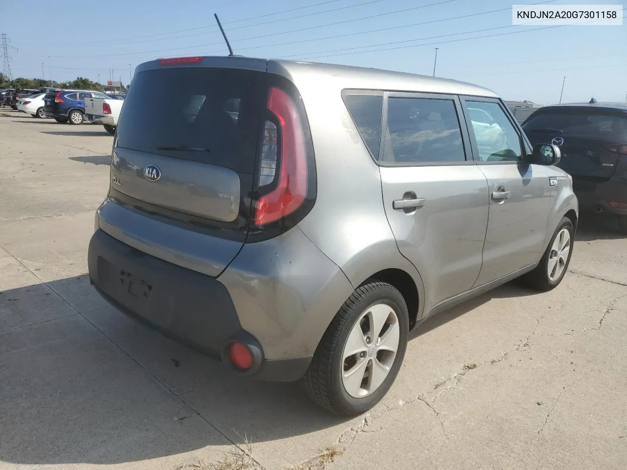 KNDJN2A20G7301158 2016 Kia Soul