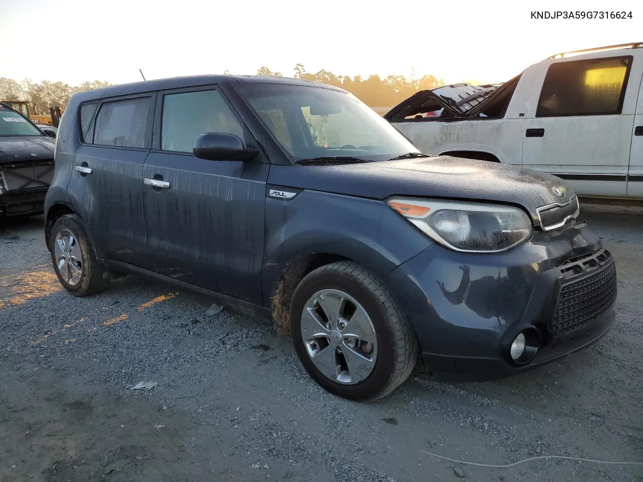 2016 Kia Soul + VIN: KNDJP3A59G7316624 Lot: 75983334