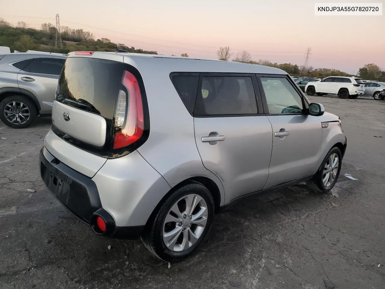 2016 Kia Soul + VIN: KNDJP3A55G7820720 Lot: 76068994