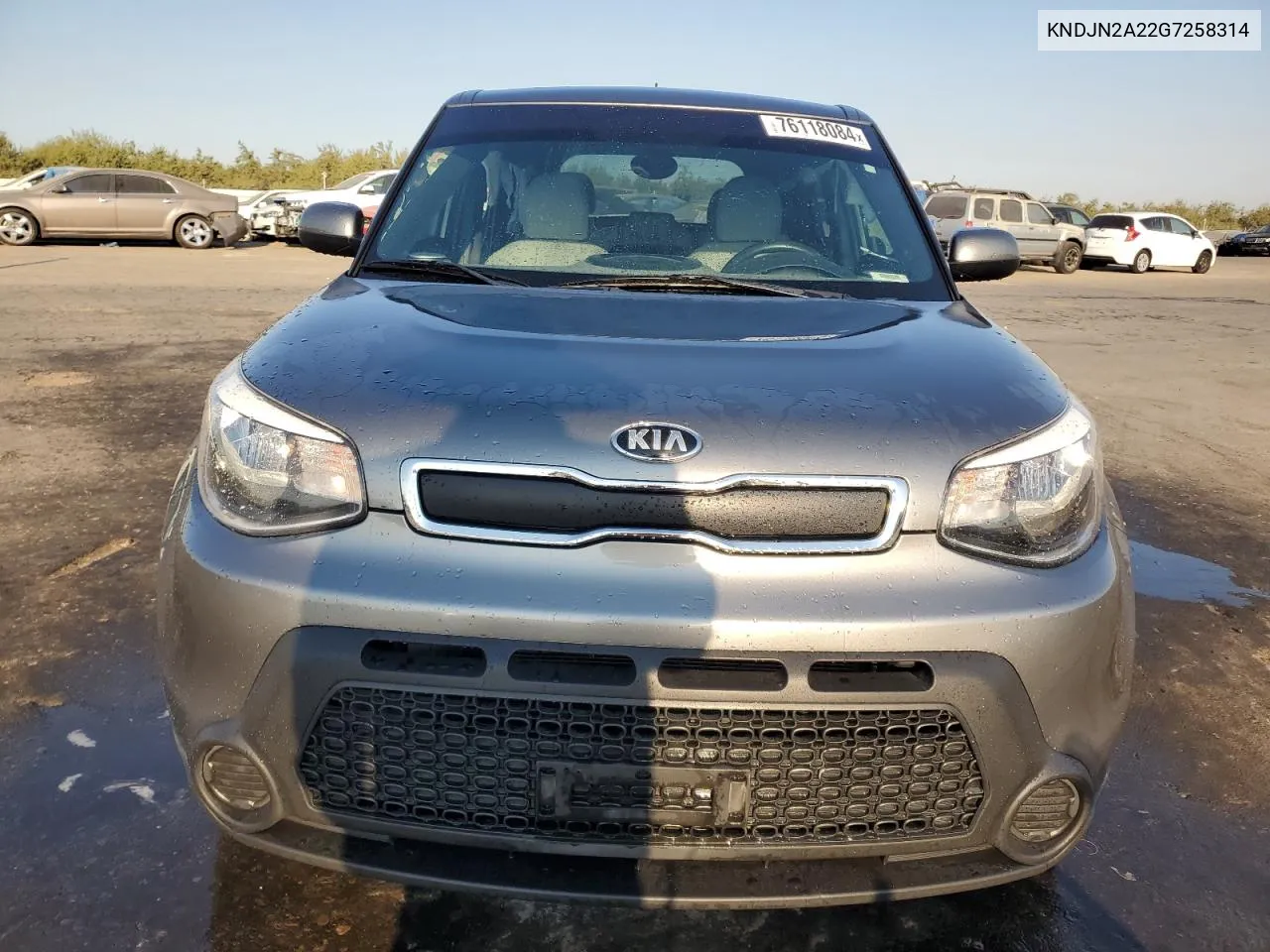 2016 Kia Soul VIN: KNDJN2A22G7258314 Lot: 76118084