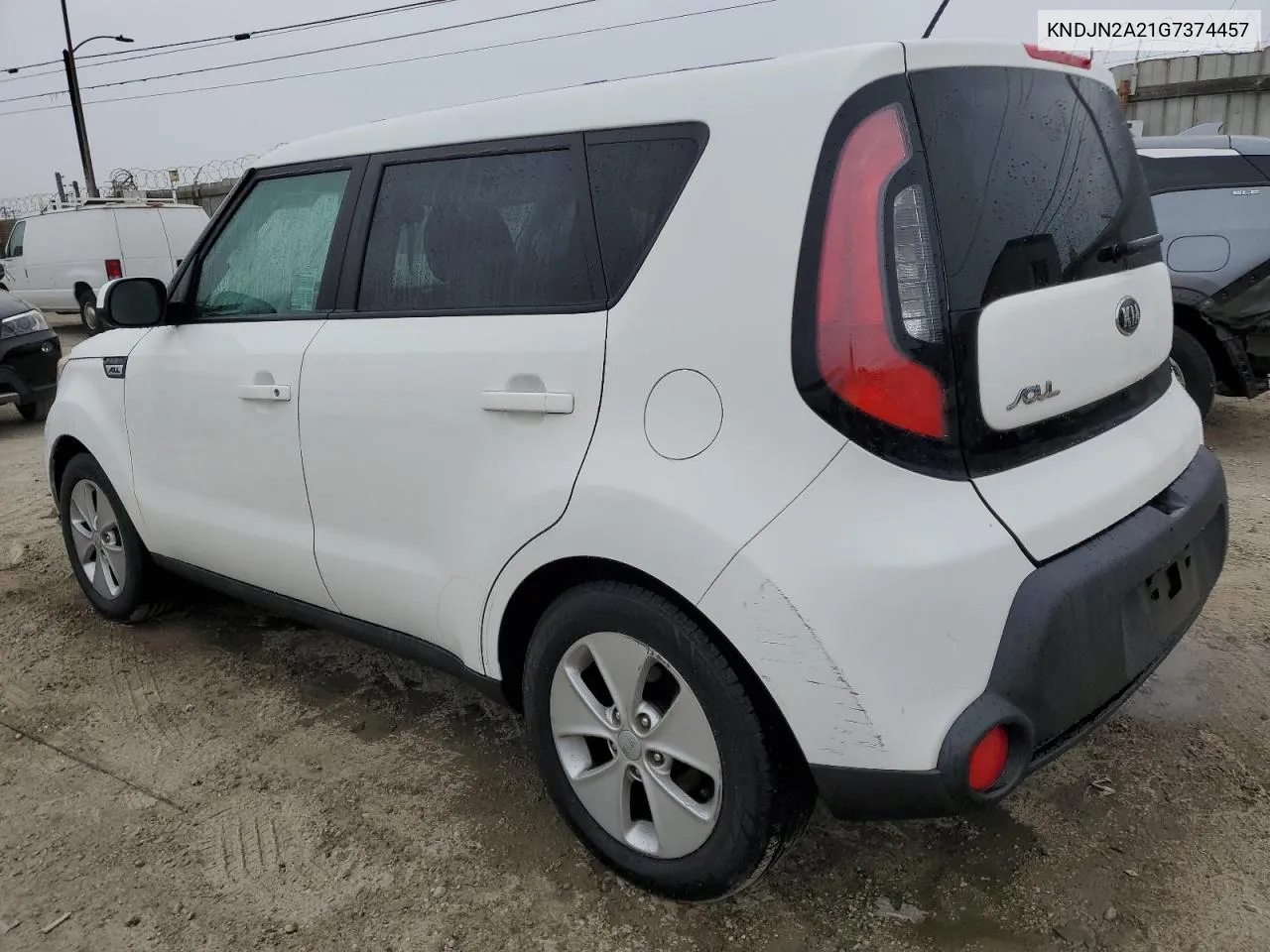 KNDJN2A21G7374457 2016 Kia Soul