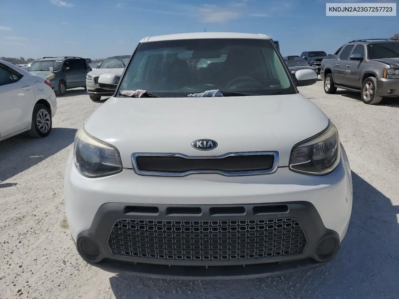 KNDJN2A23G7257723 2016 Kia Soul