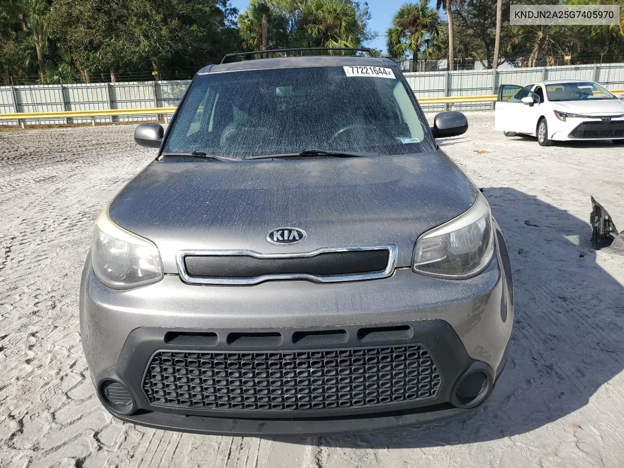 KNDJN2A25G7405970 2016 Kia Soul