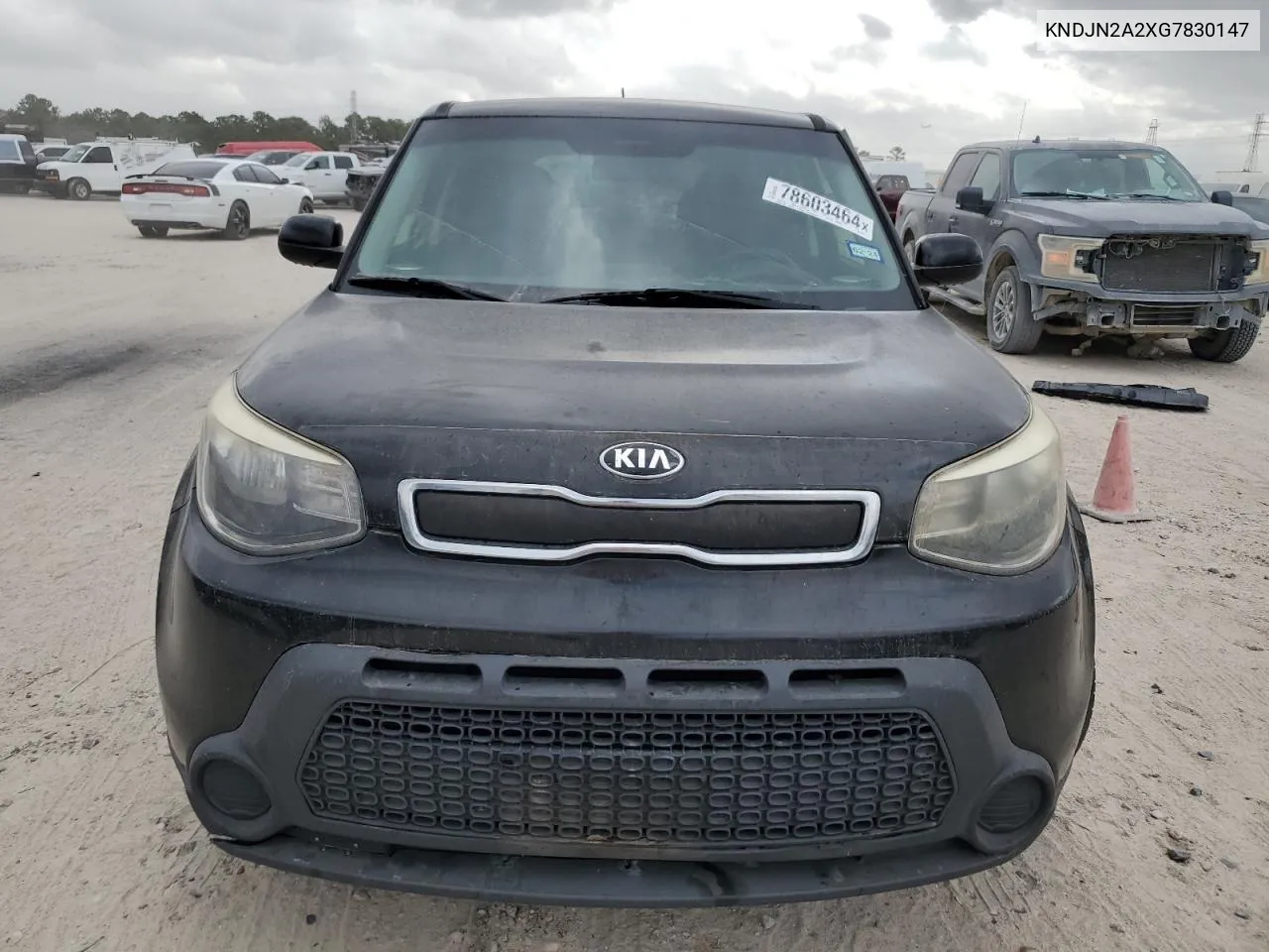 KNDJN2A2XG7830147 2016 Kia Soul