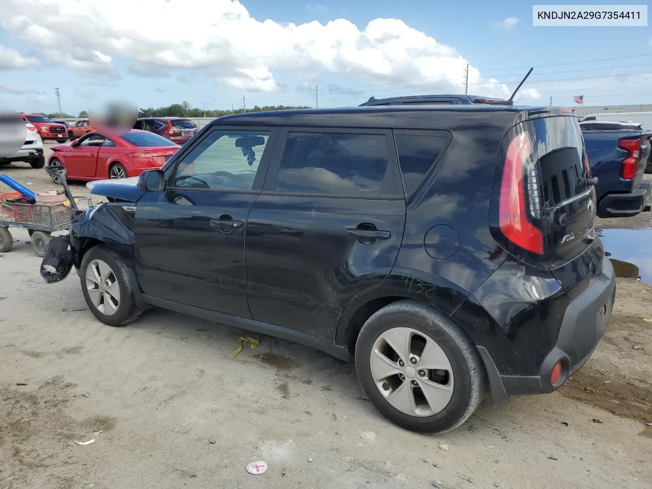 KNDJN2A29G7354411 2016 Kia Soul