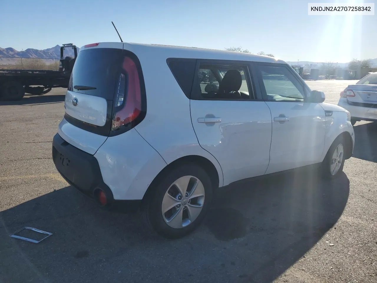 2016 Kia Soul VIN: KNDJN2A27G7258342 Lot: 79529334