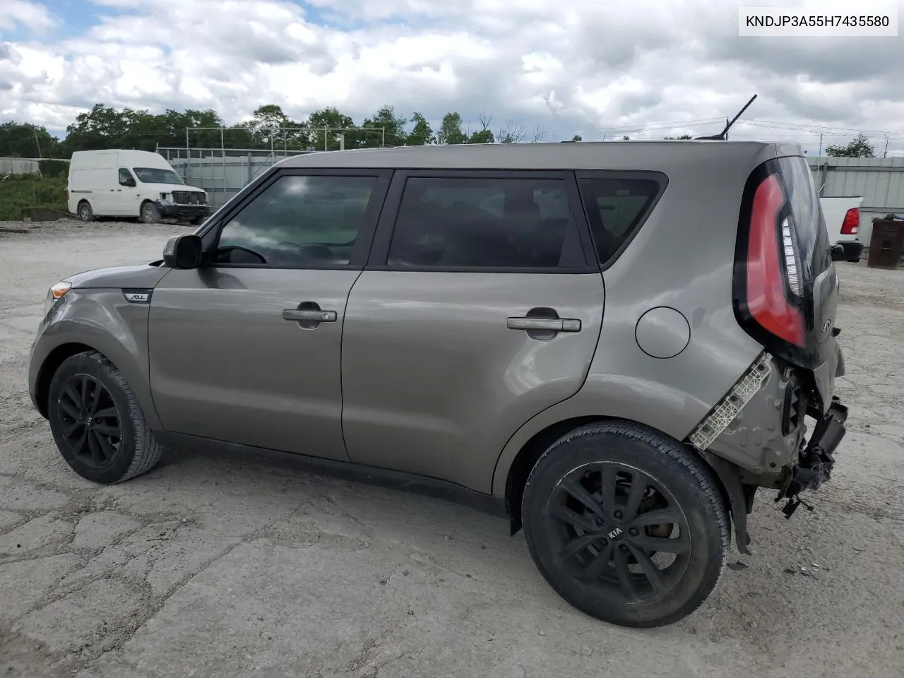 2017 Kia Soul + VIN: KNDJP3A55H7435580 Lot: 55827634