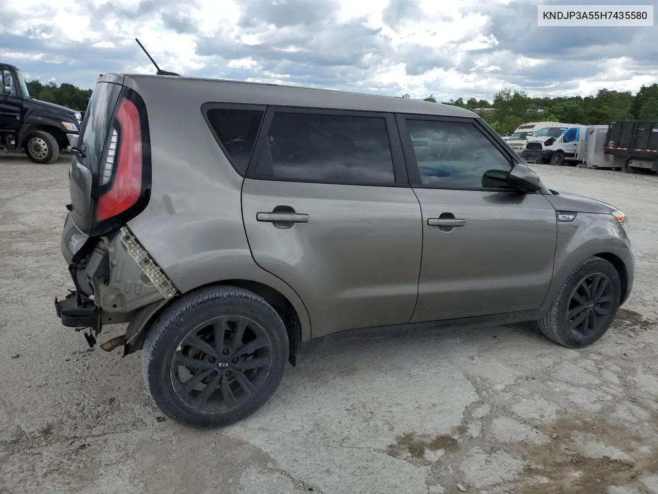 KNDJP3A55H7435580 2017 Kia Soul +