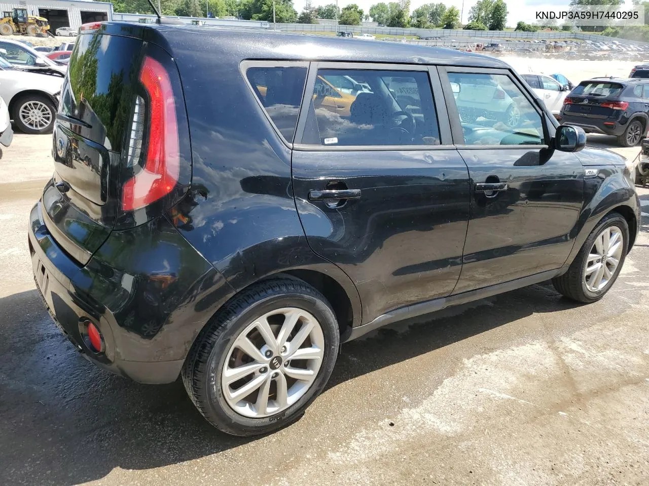 KNDJP3A59H7440295 2017 Kia Soul +