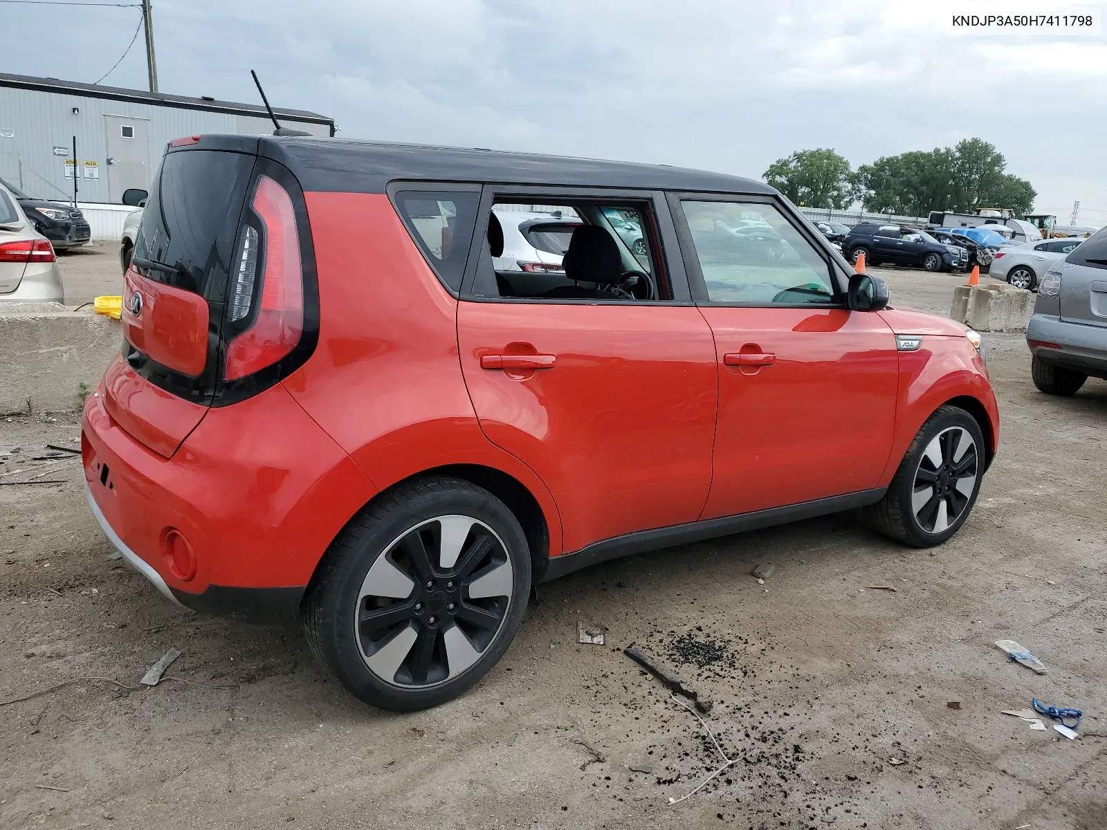 2017 Kia Soul + VIN: KNDJP3A50H7411798 Lot: 62011794