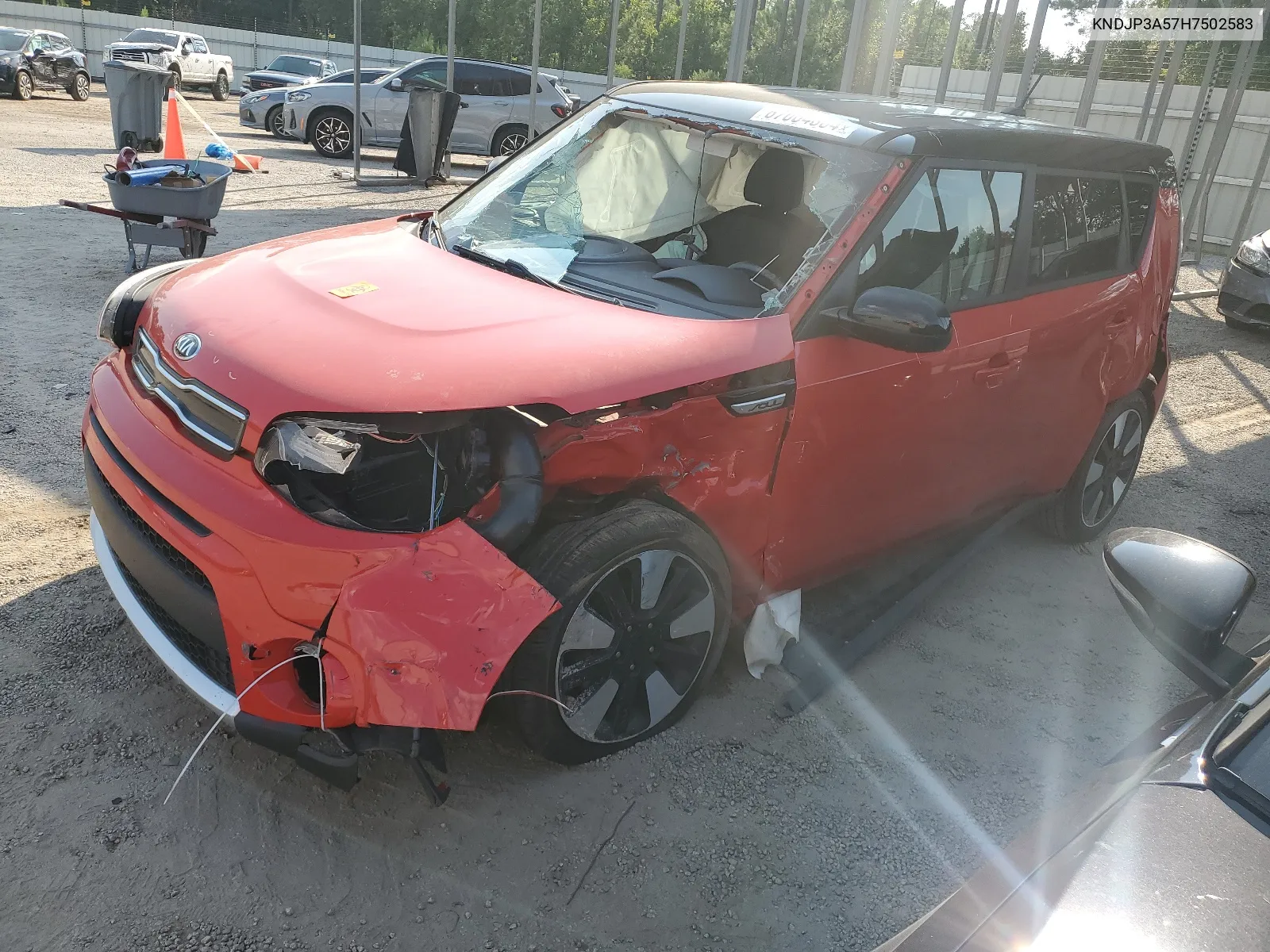 KNDJP3A57H7502583 2017 Kia Soul +