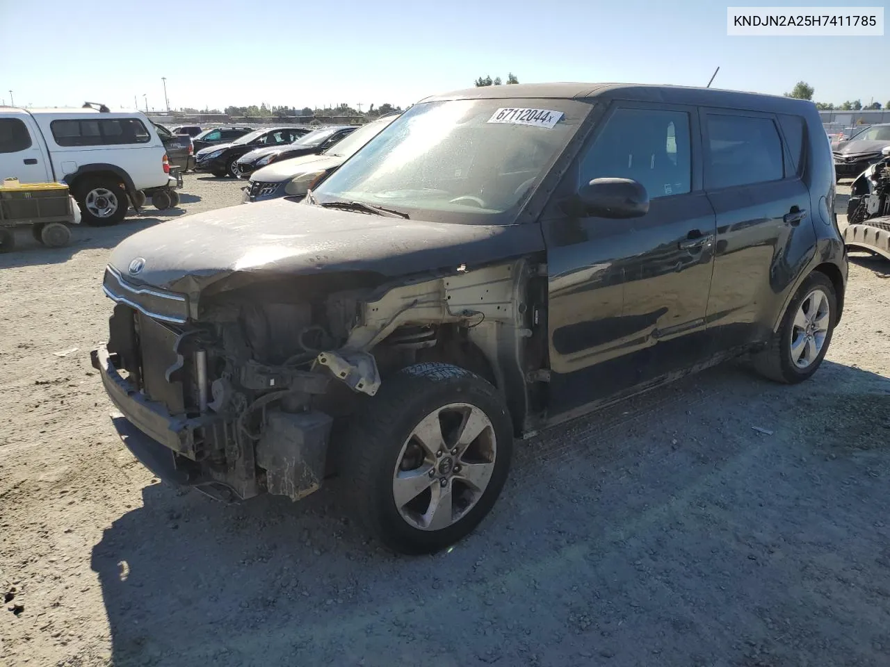 KNDJN2A25H7411785 2017 Kia Soul