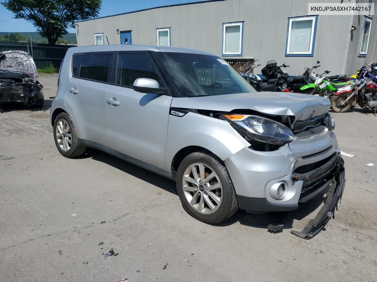 2017 Kia Soul + VIN: KNDJP3A5XH7442167 Lot: 69147564