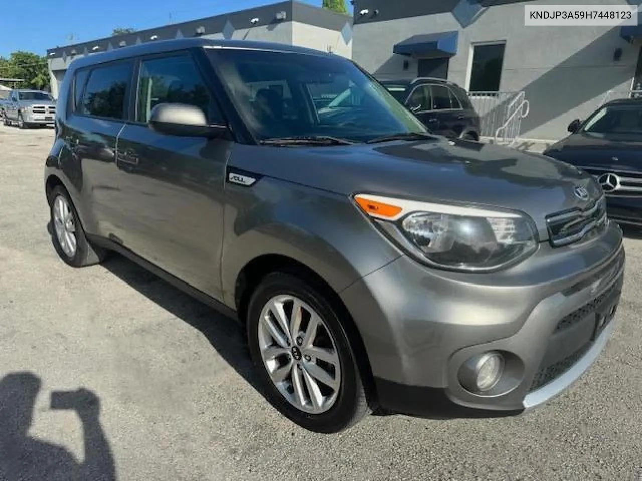 2017 Kia Soul + VIN: KNDJP3A59H7448123 Lot: 69903894