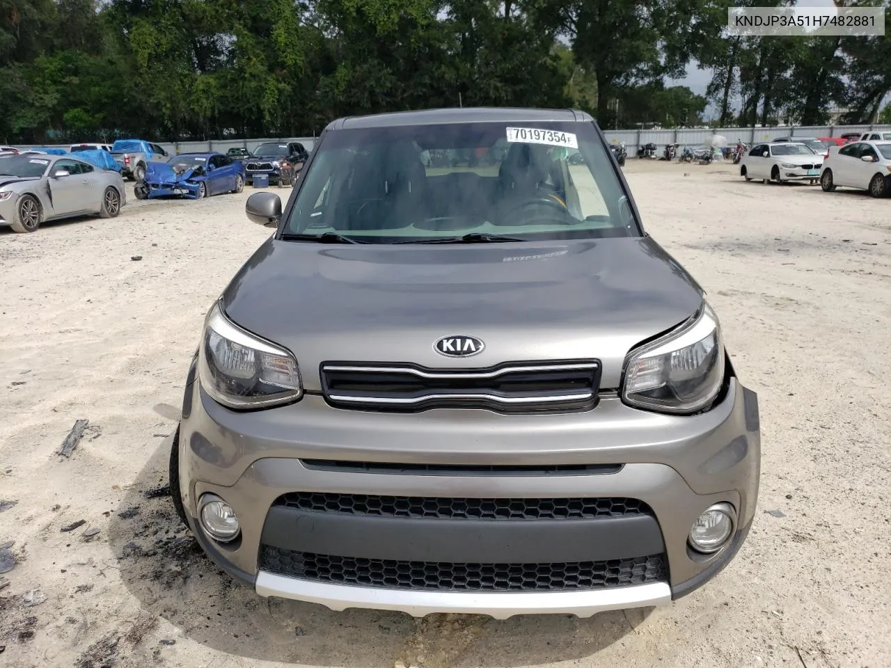 KNDJP3A51H7482881 2017 Kia Soul +