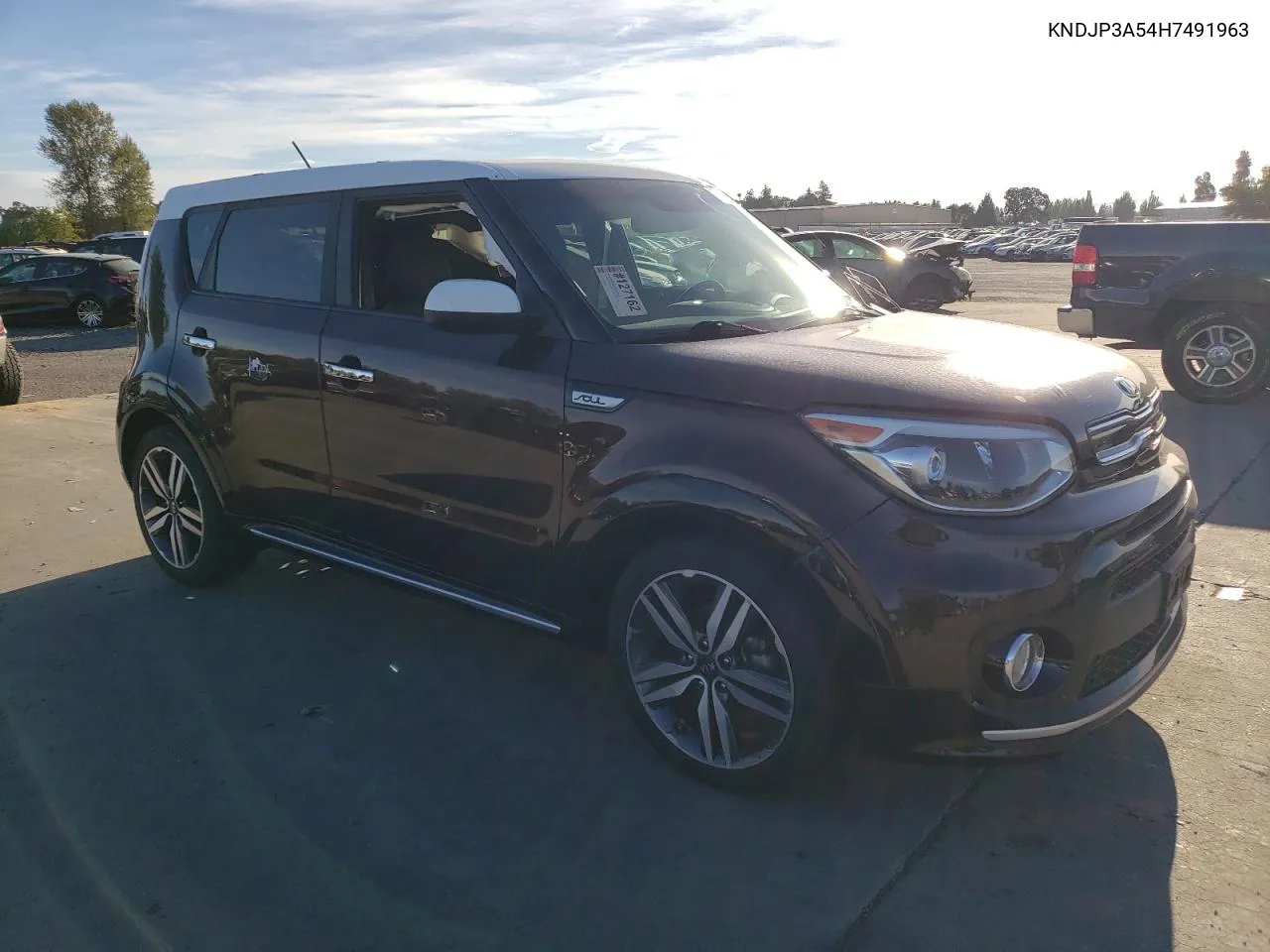 KNDJP3A54H7491963 2017 Kia Soul +