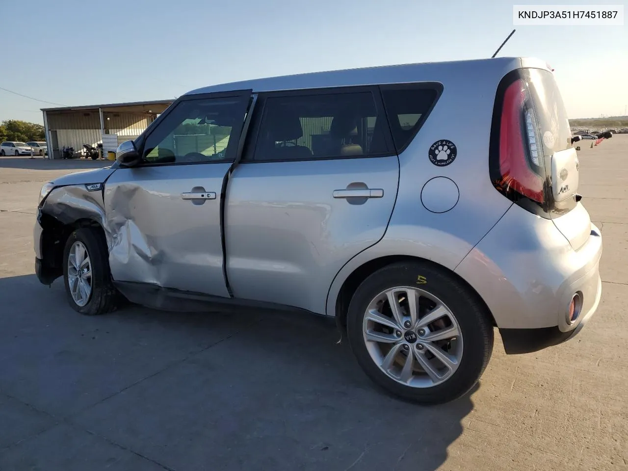 2017 Kia Soul + VIN: KNDJP3A51H7451887 Lot: 76296744