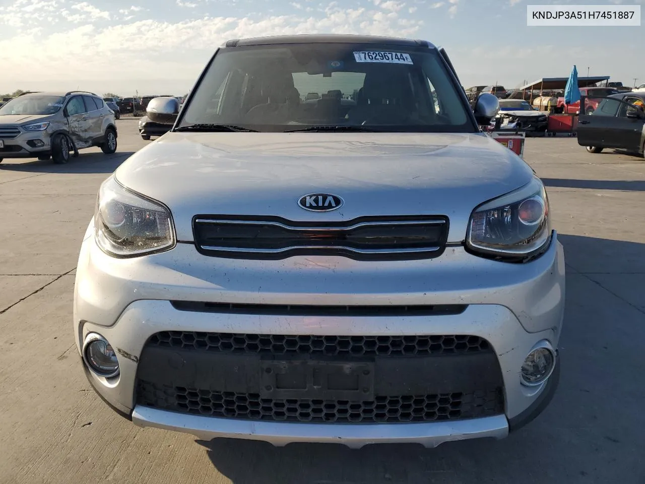 2017 Kia Soul + VIN: KNDJP3A51H7451887 Lot: 76296744