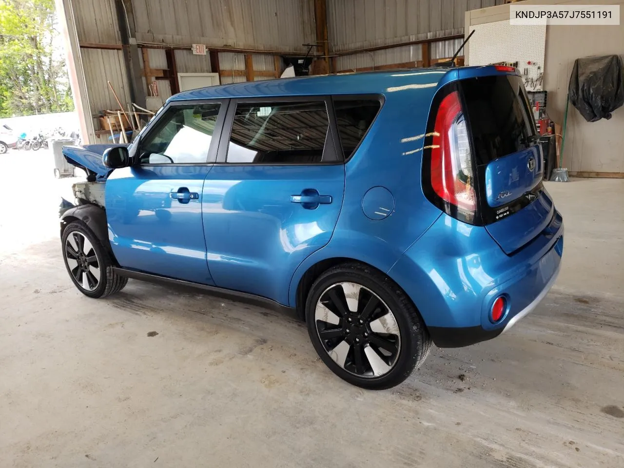 KNDJP3A57J7551191 2018 Kia Soul +