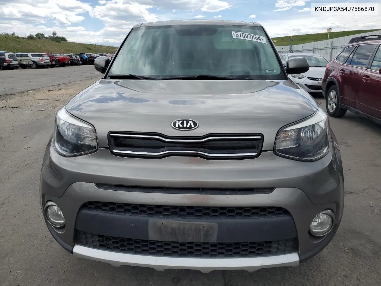 KNDJP3A54J7586870 2018 Kia Soul +