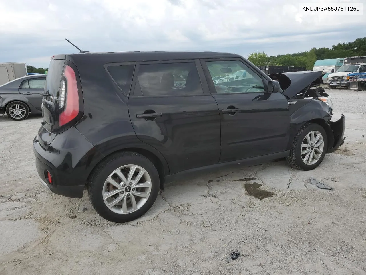 2018 Kia Soul + VIN: KNDJP3A55J7611260 Lot: 60664994