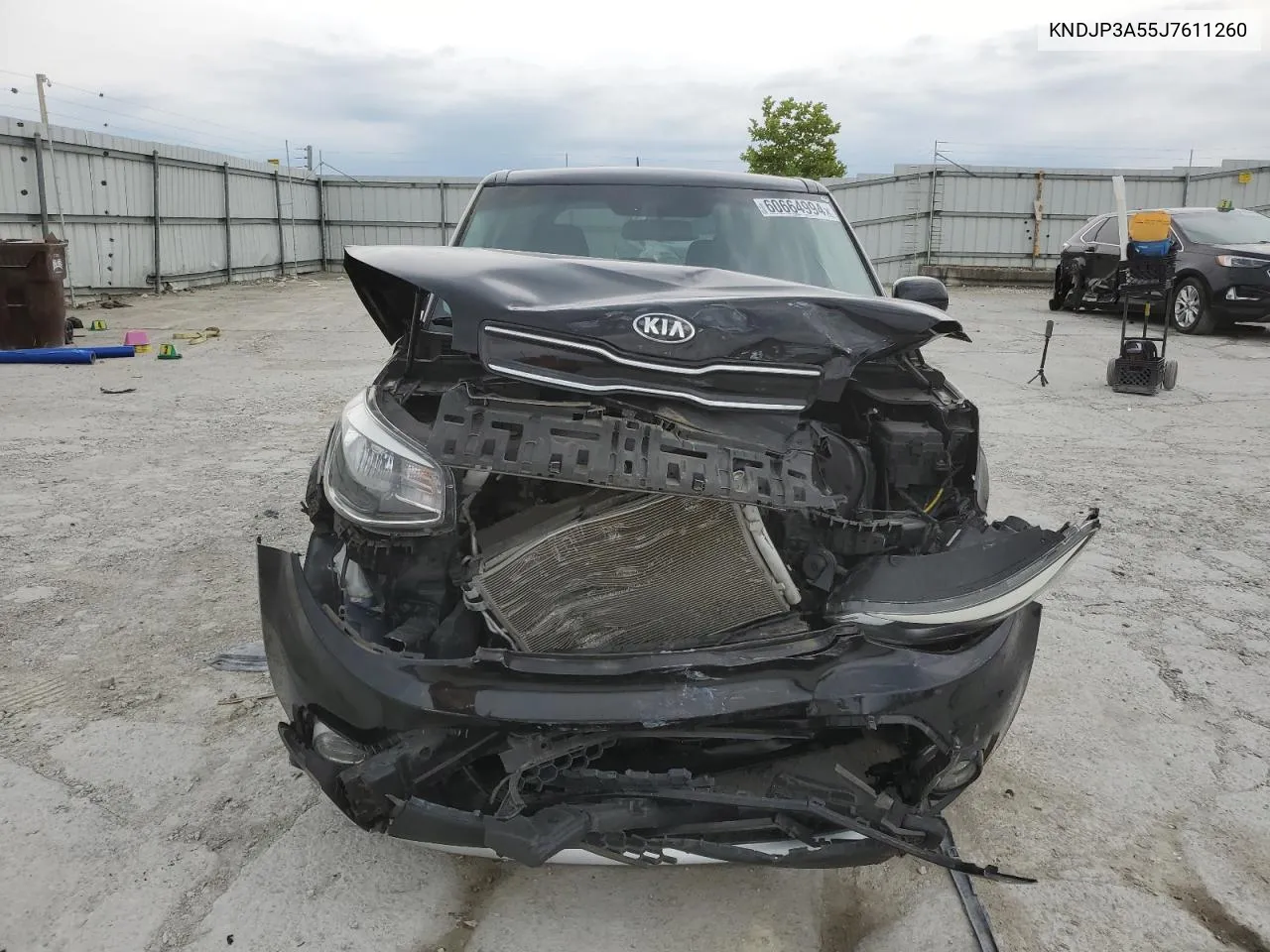 KNDJP3A55J7611260 2018 Kia Soul +