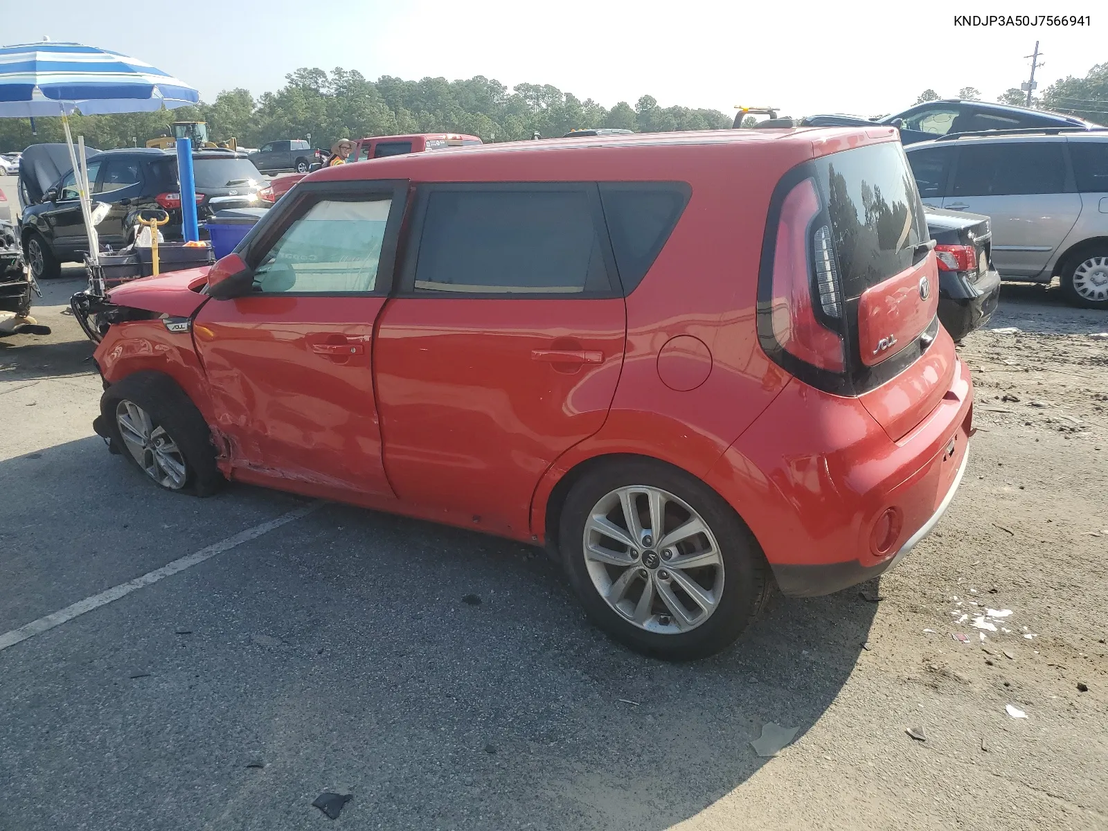 KNDJP3A50J7566941 2018 Kia Soul +