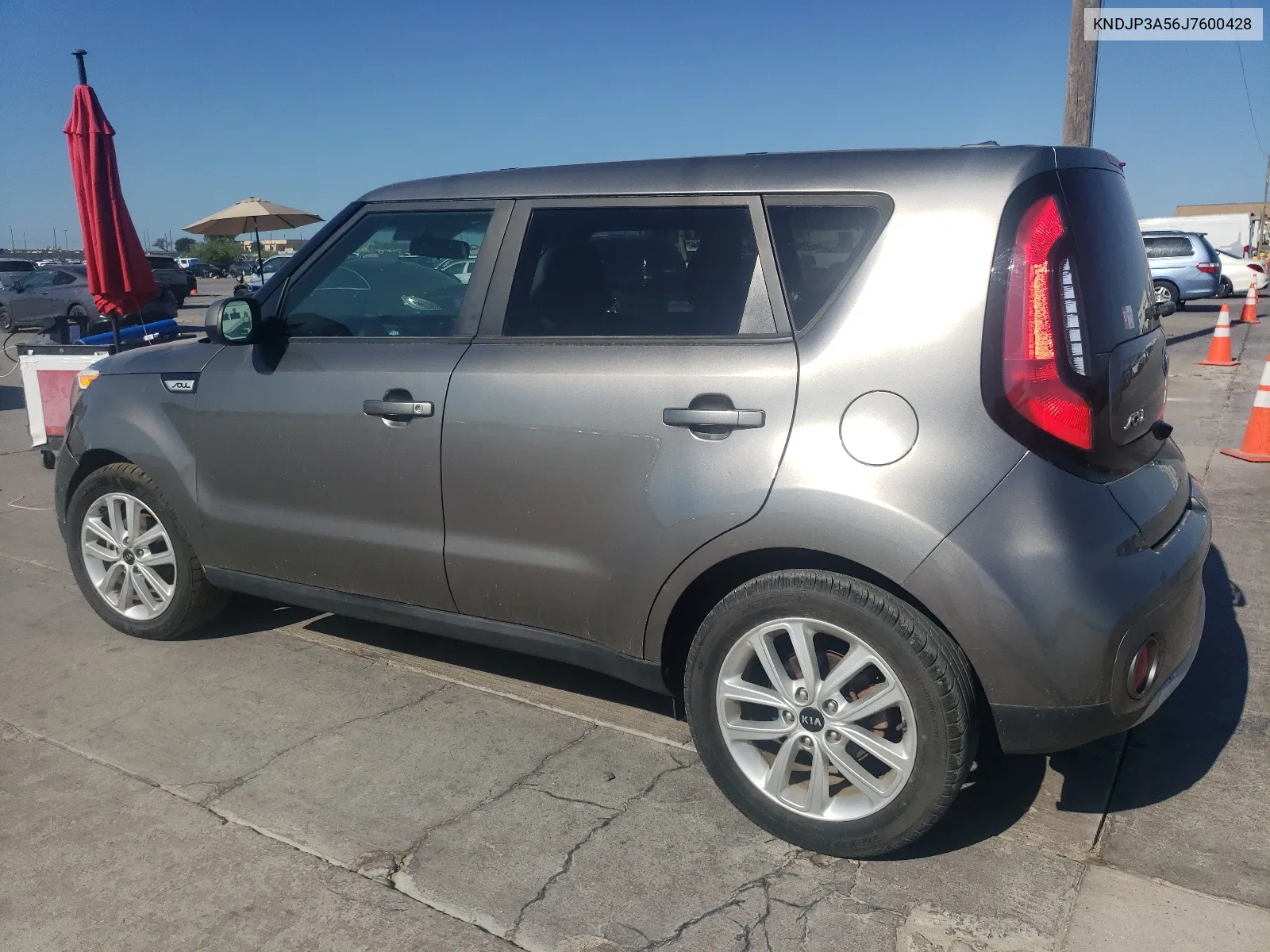 2018 Kia Soul + VIN: KNDJP3A56J7600428 Lot: 66338644