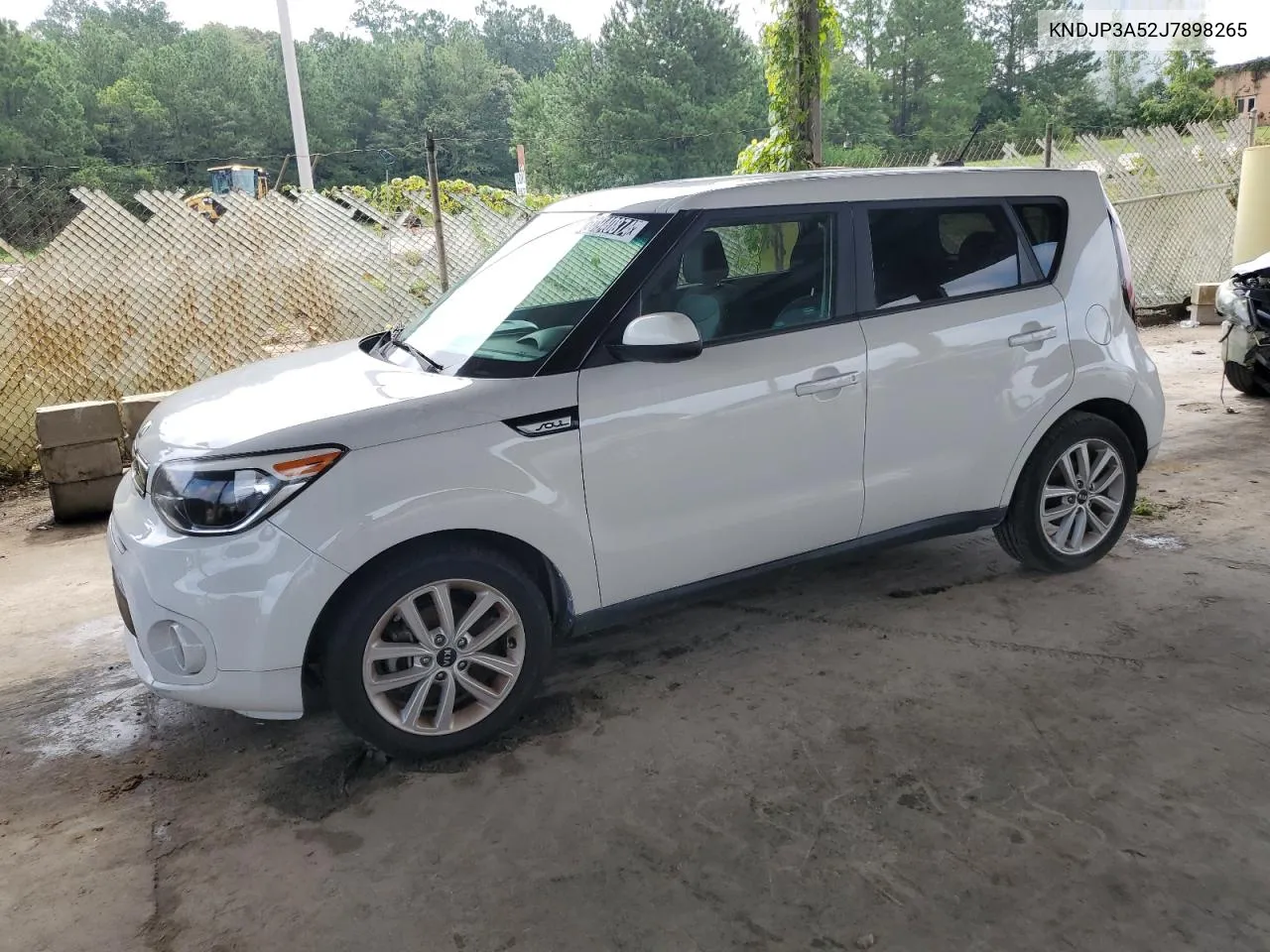 KNDJP3A52J7898265 2018 Kia Soul +