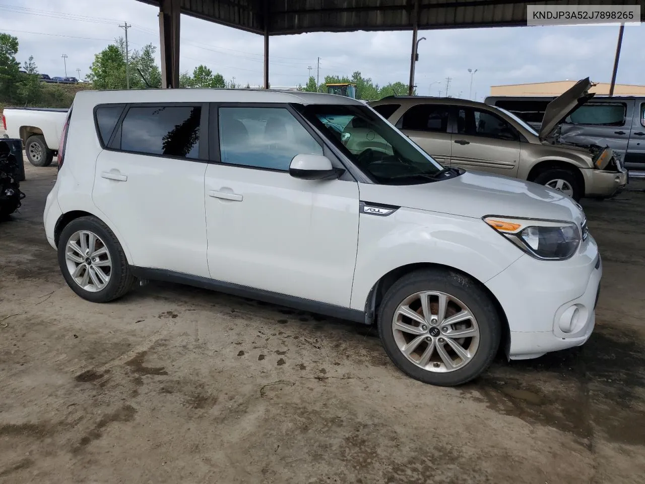 KNDJP3A52J7898265 2018 Kia Soul +