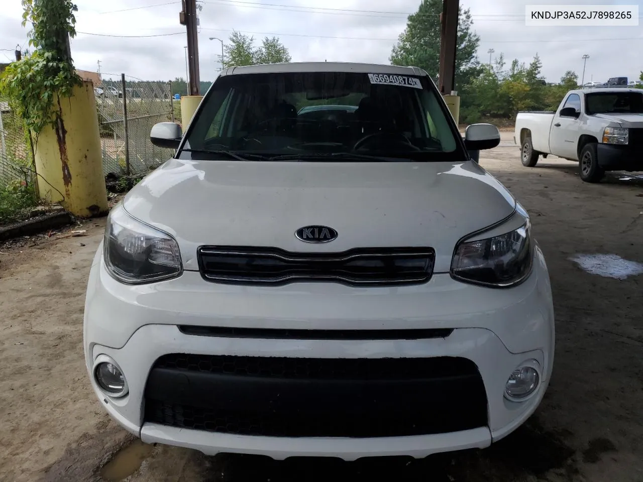 2018 Kia Soul + VIN: KNDJP3A52J7898265 Lot: 66940874