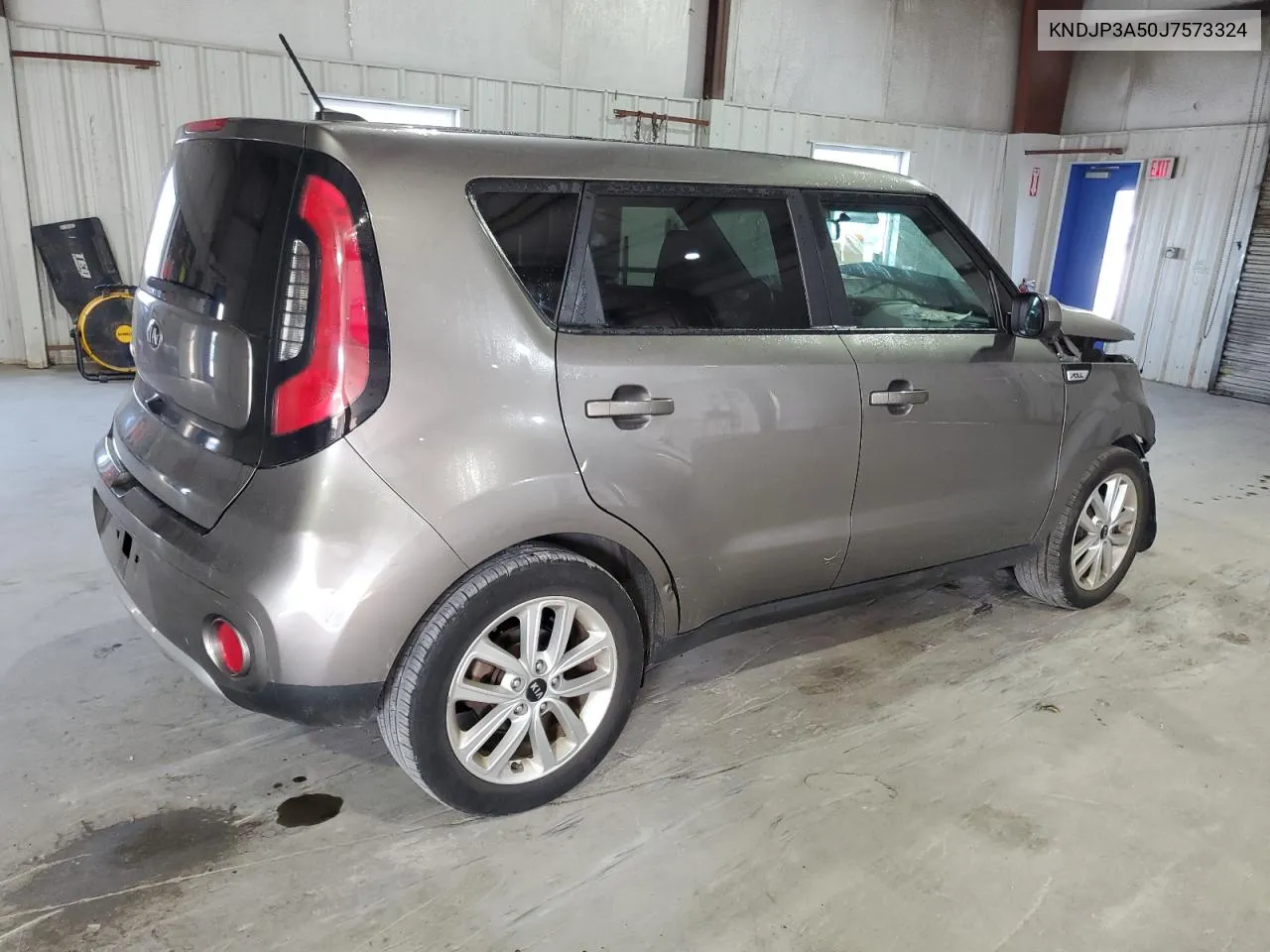 KNDJP3A50J7573324 2018 Kia Soul +