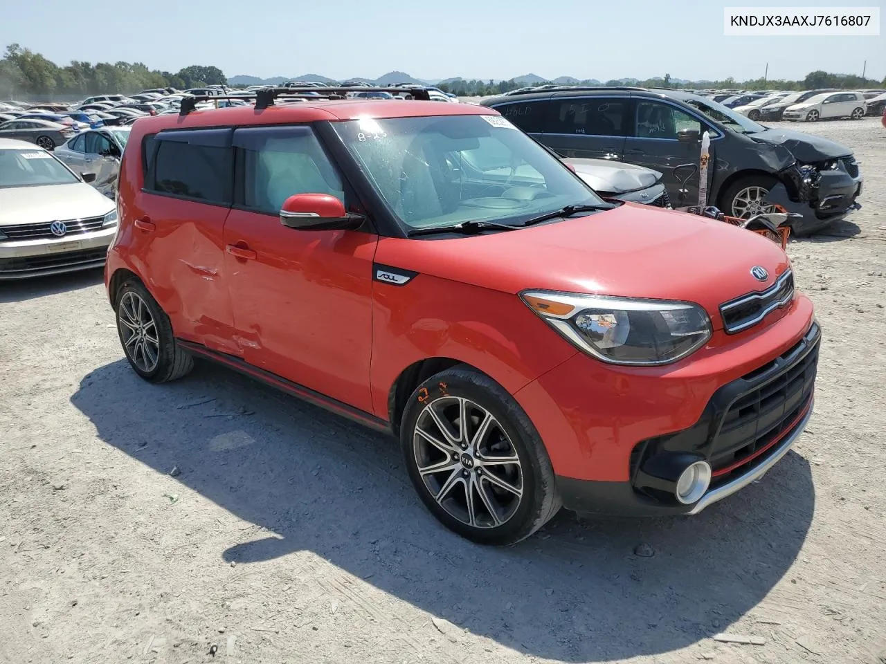 KNDJX3AAXJ7616807 2018 Kia Soul !