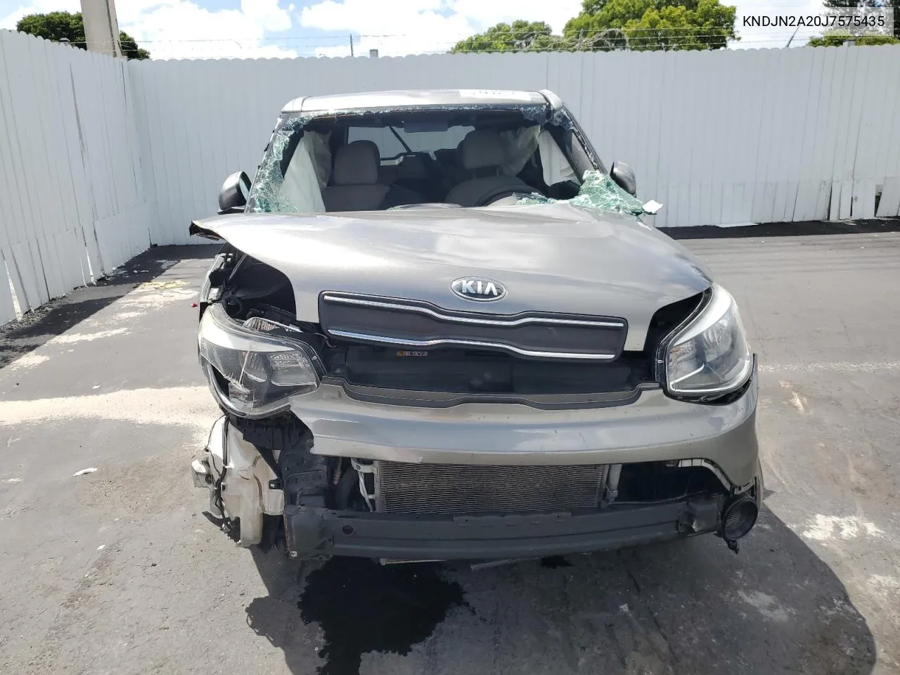 KNDJN2A20J7575435 2018 Kia Soul