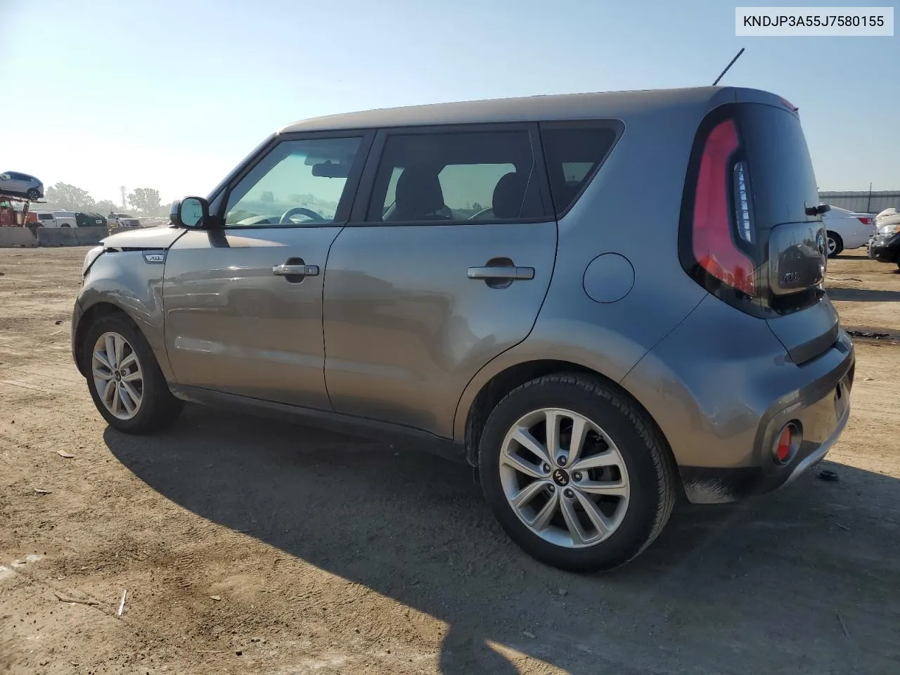 KNDJP3A55J7580155 2018 Kia Soul +