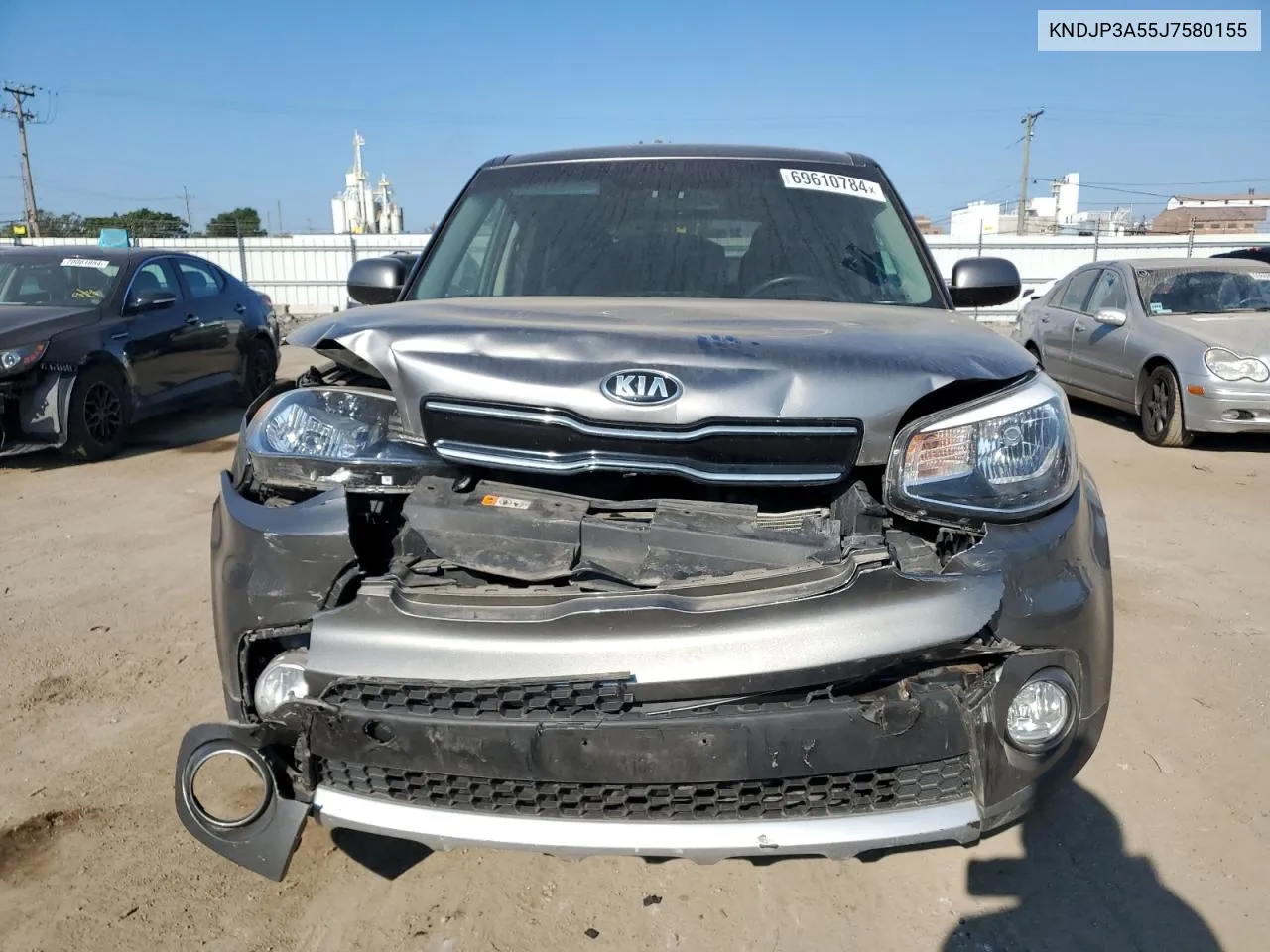 KNDJP3A55J7580155 2018 Kia Soul +