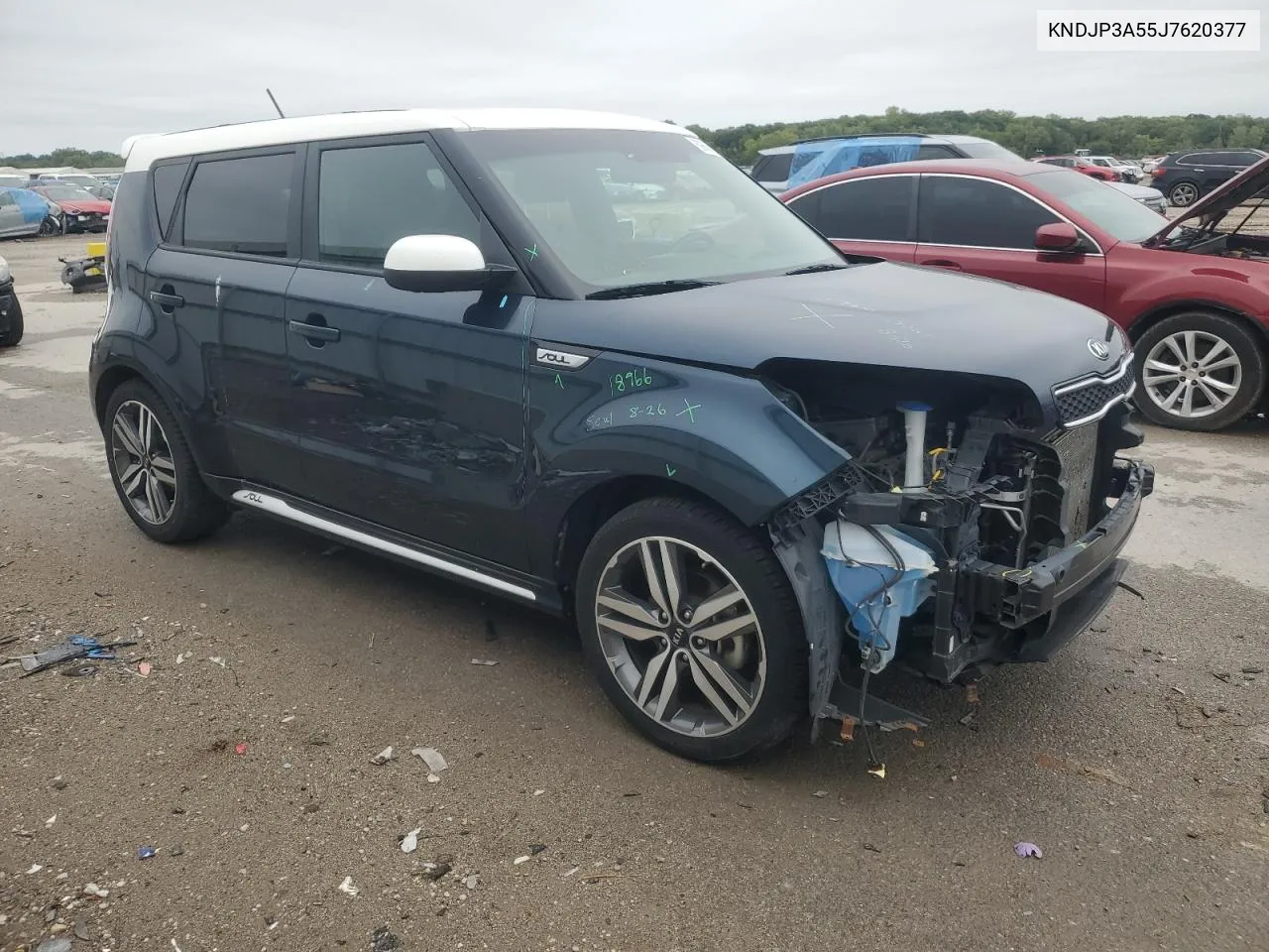 KNDJP3A55J7620377 2018 Kia Soul +