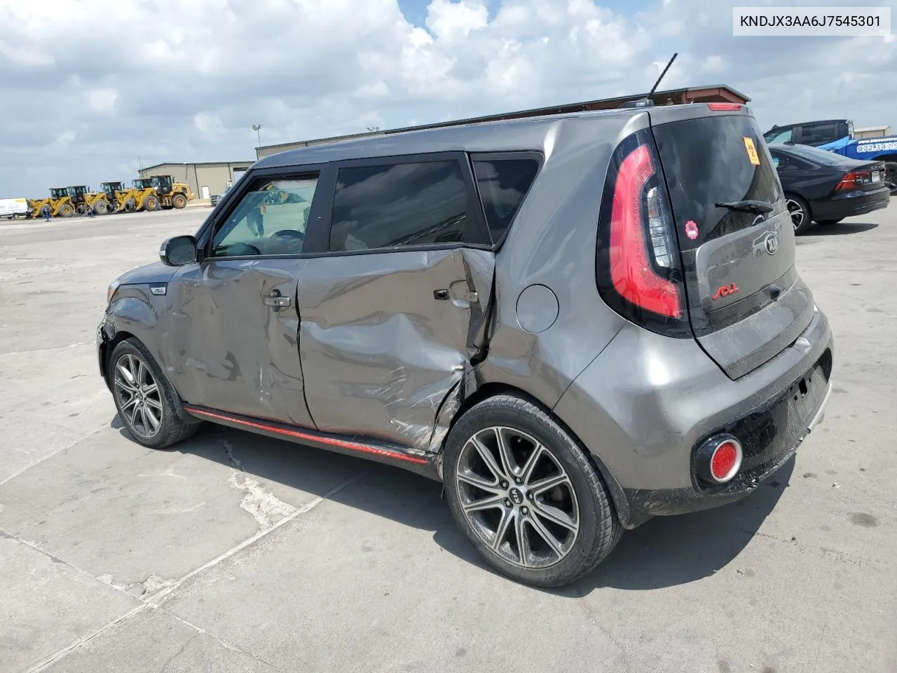 KNDJX3AA6J7545301 2018 Kia Soul !