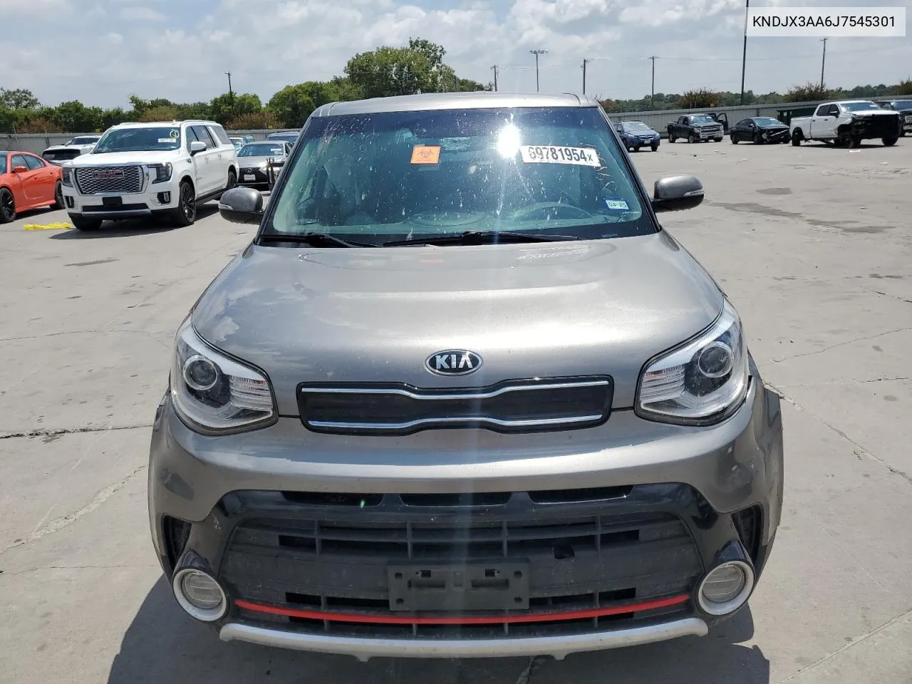 KNDJX3AA6J7545301 2018 Kia Soul !