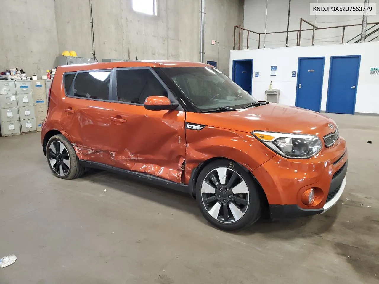 KNDJP3A52J7563779 2018 Kia Soul +