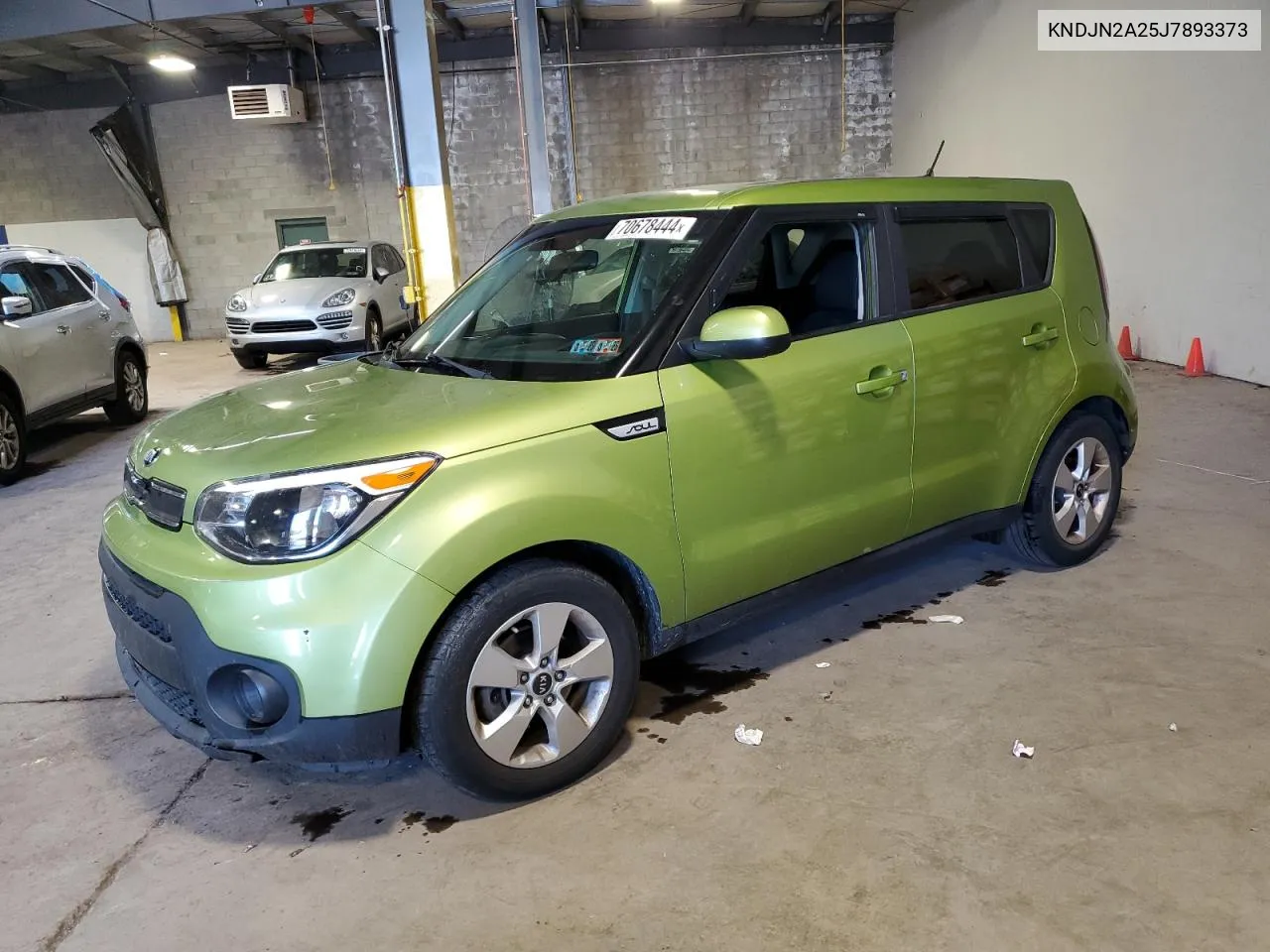 KNDJN2A25J7893373 2018 Kia Soul